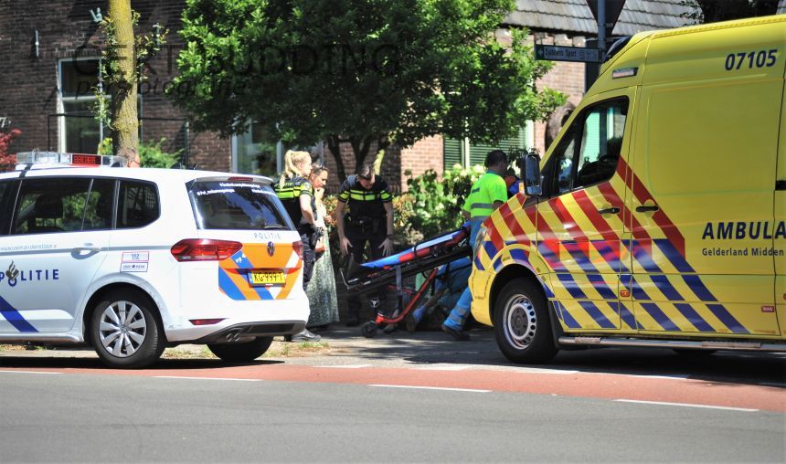 Vrouw raakt gewond bij aanrijding Bennekomseweg Renkum