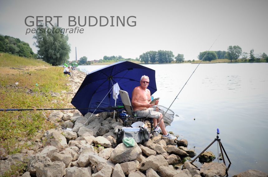 Hengelsportvereniging Airborne houdt blinde koppel viswedstrijd